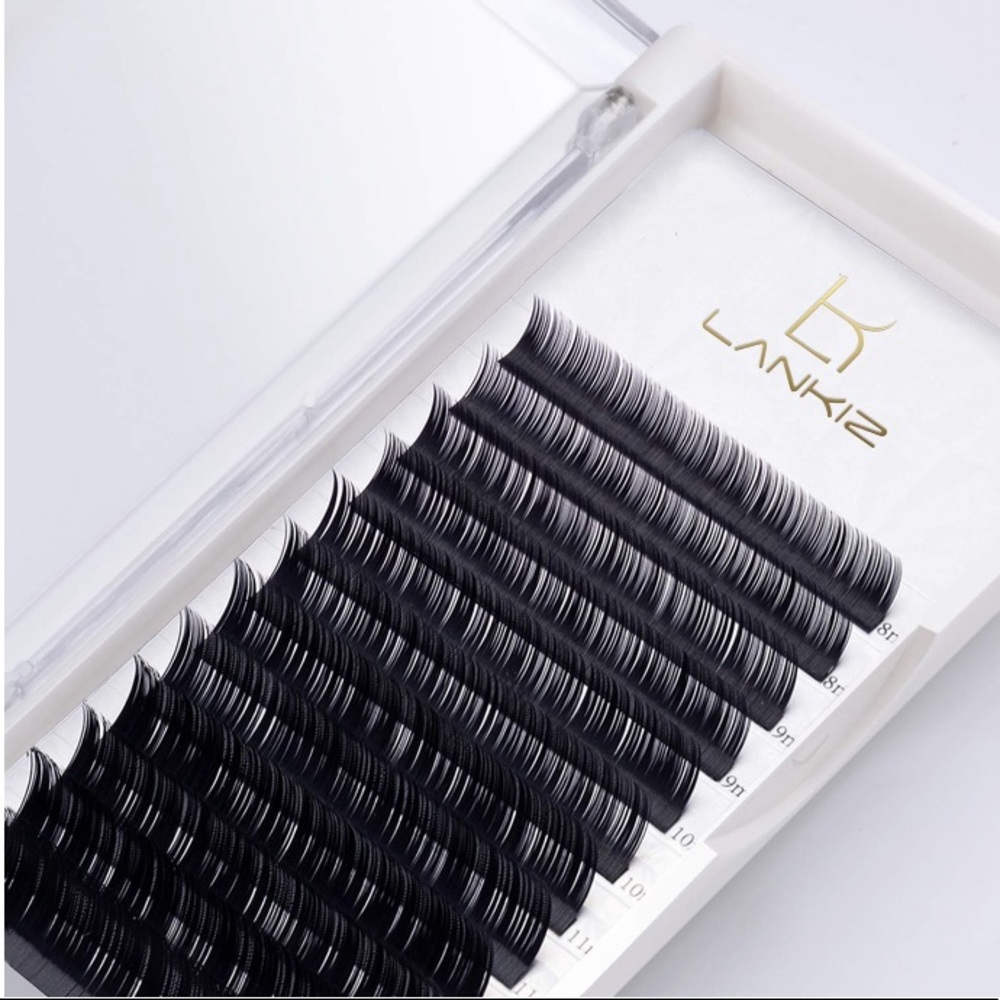 DIY Individual Lash Extensions & Ardell Adhesive